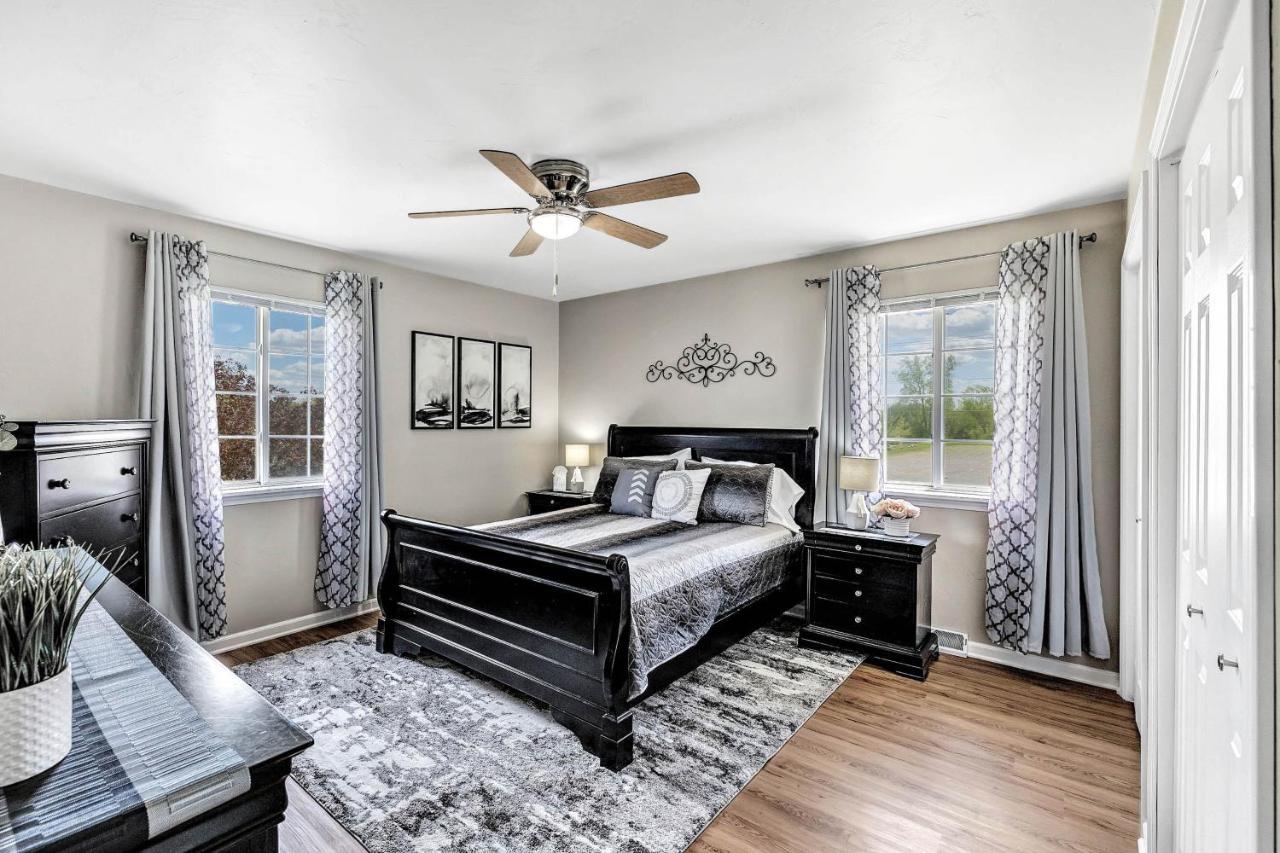 Serene 3 Bedroom Home, Nrm, Wi-Fi, Parking, Queen Bed De Pere Luaran gambar