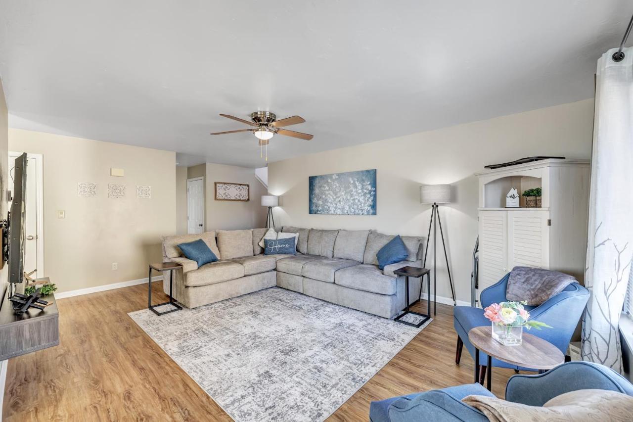 Serene 3 Bedroom Home, Nrm, Wi-Fi, Parking, Queen Bed De Pere Luaran gambar